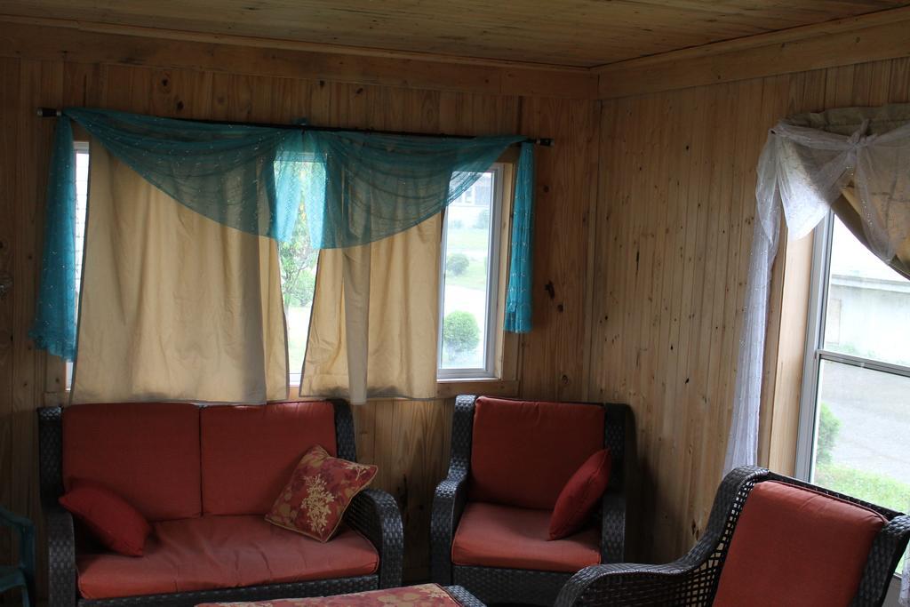 Auberge Chez Caro Sacre-Coeur 외부 사진